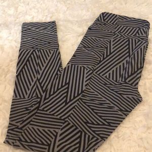 Lularoe OS Leggings